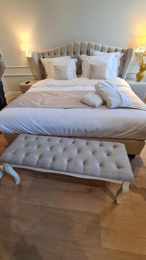 예페르 St-Georges IV B&B 외부 사진